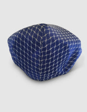 Load image into Gallery viewer, Silk 105 Flat Cap, Navy